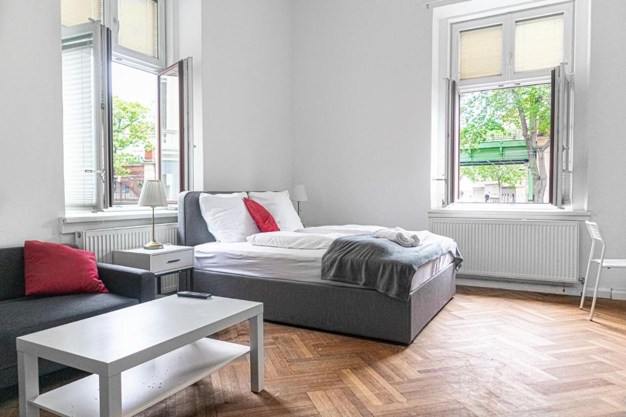 Classy 2Br Apt. W/ Exclusive Location Near Akh Viena Exterior foto