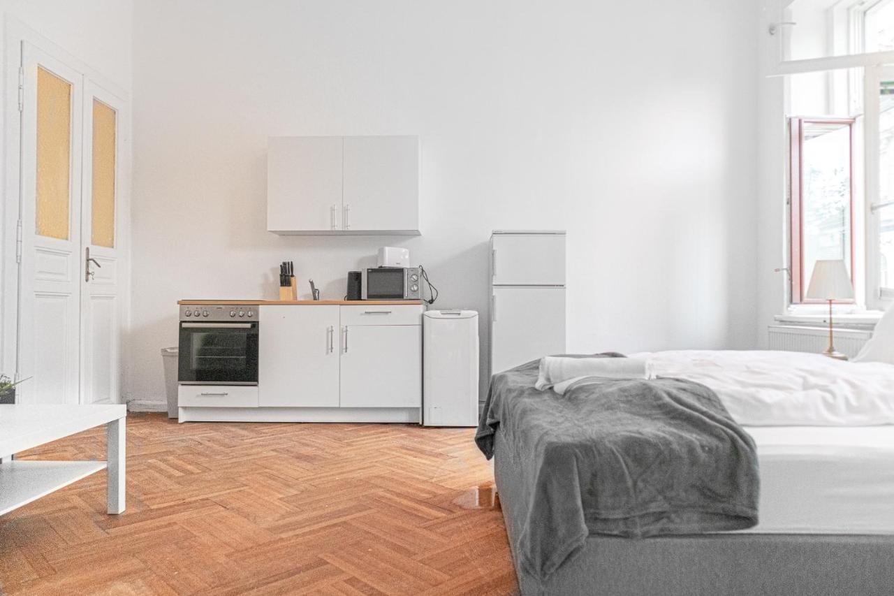 Classy 2Br Apt. W/ Exclusive Location Near Akh Viena Exterior foto